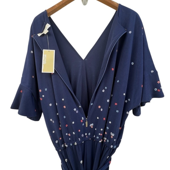 MICHAEL KORS Belted Floral Bell Sleeve V Neck Wide Leg Evening Jumpsuit Size 3X - Picture 4 of 9